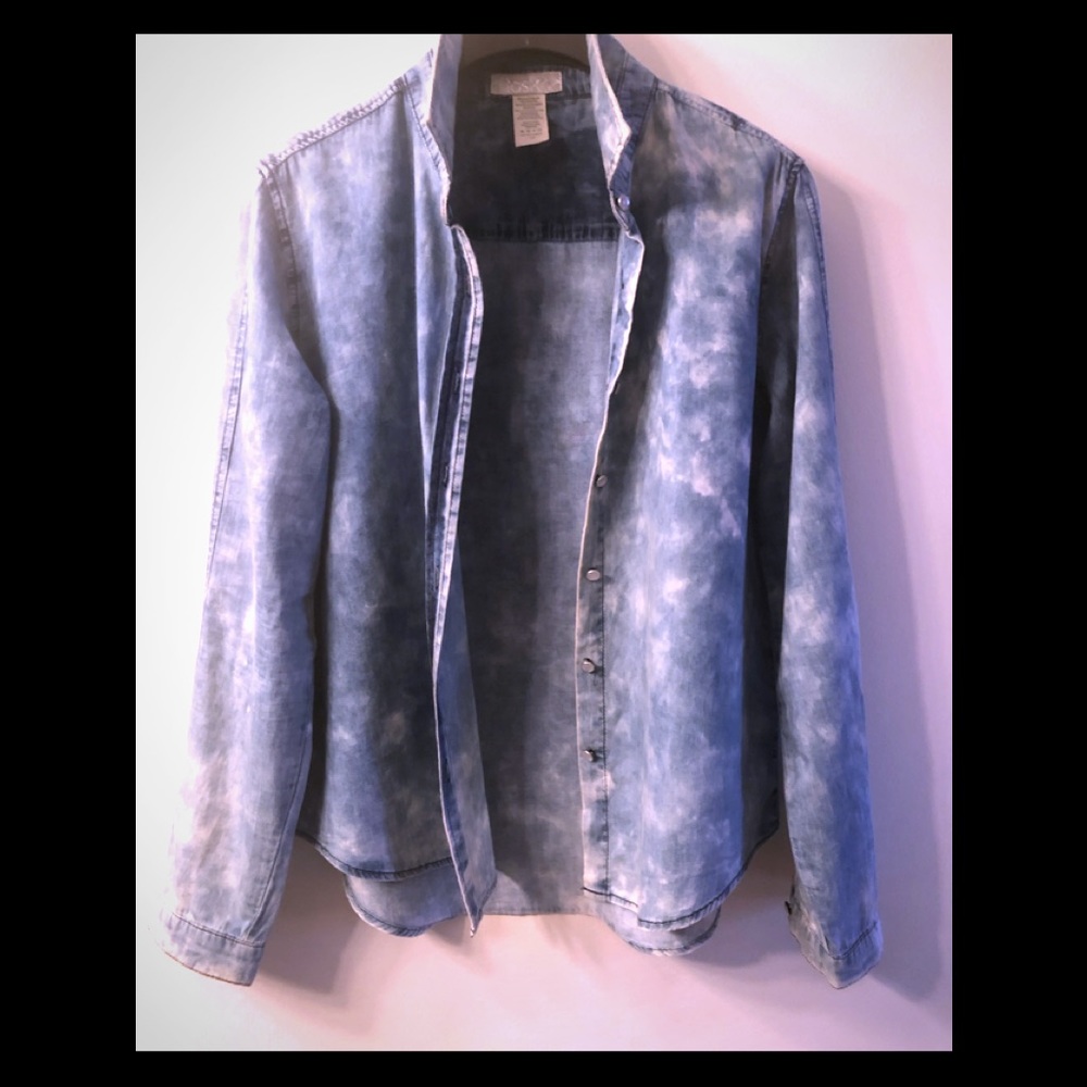 100% Cotton Blouse  Faded  Size L! Excellent !!